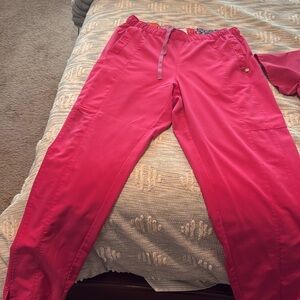 Vera Bradley scrubs.  Good condition Large bottom medium top